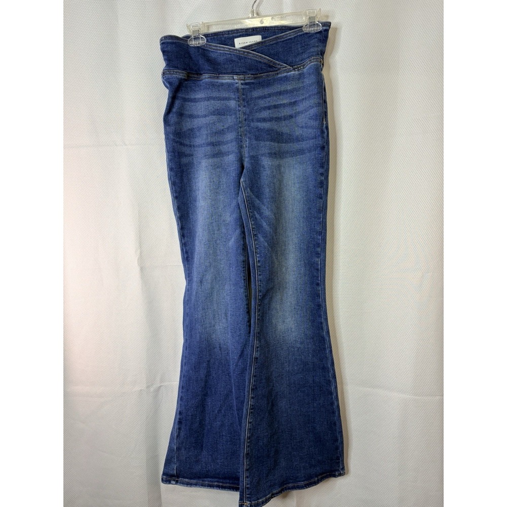 Risen High Rise Flare Jeans Womens 11/30 Medium Wash Crossover Stretch Denim